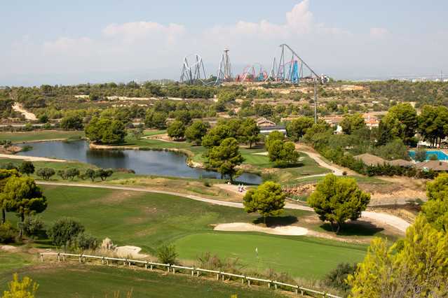 Terrenos a lado de Port Aventura, destinados a nuevo parque tematico Barcelona World.