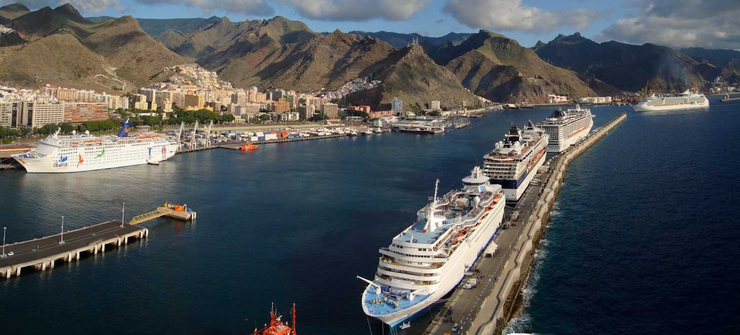 cruceros-en-puerto-santa-cruz-de-tenerife