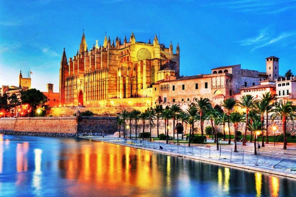 3palma_de_mallorca_cathedral