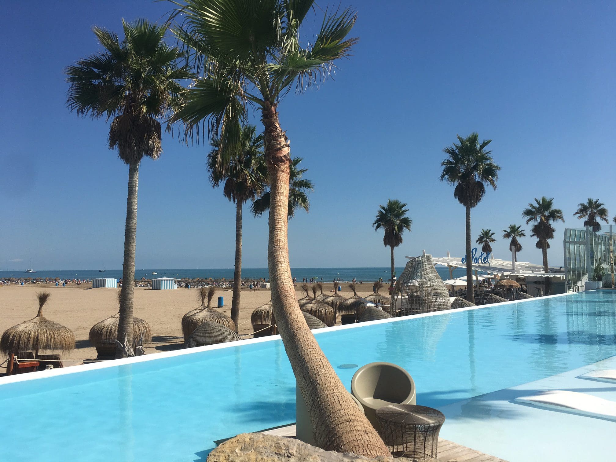 Expat frenchies Valence