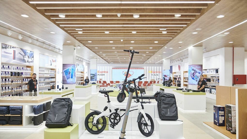 Tienda-AliExpress-Madrid_1275482440_13742060_1020x574