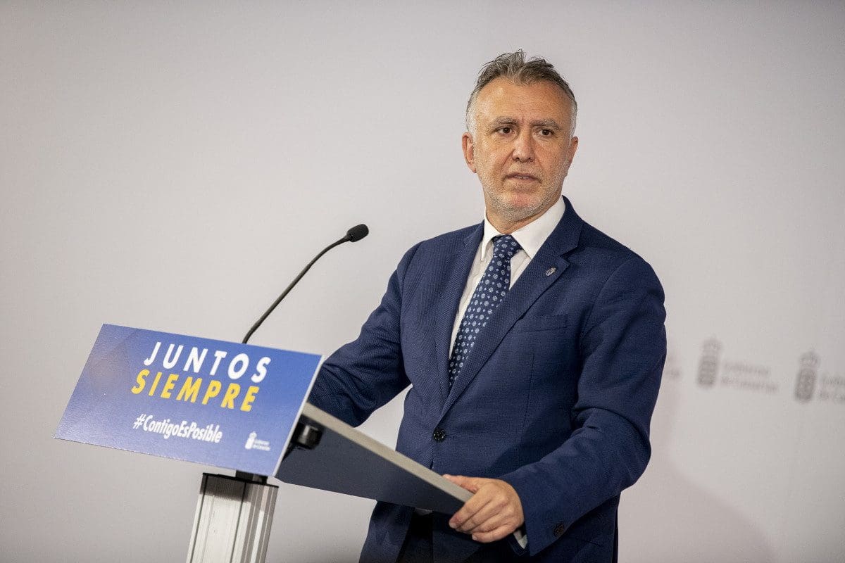 L_180413_ngel-victor-torres-canarias