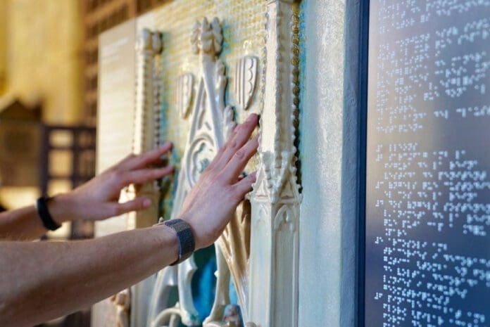 L_083637_fitur-2024-acoge-una-nueva-seccion-para-el-turismo-accesible-fitur-4all