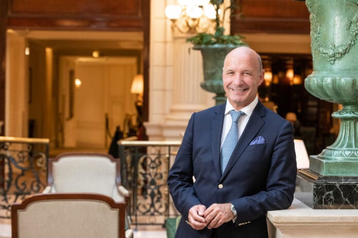 IC_Paris_Le_Grand_Christophe_Laure_HD (1)