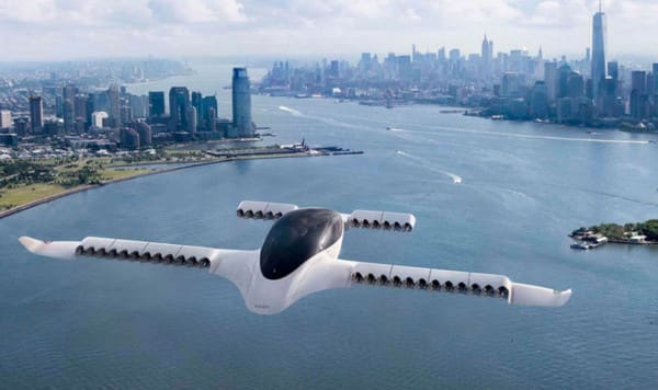 M_094434_lilium-azul-avion-vertical